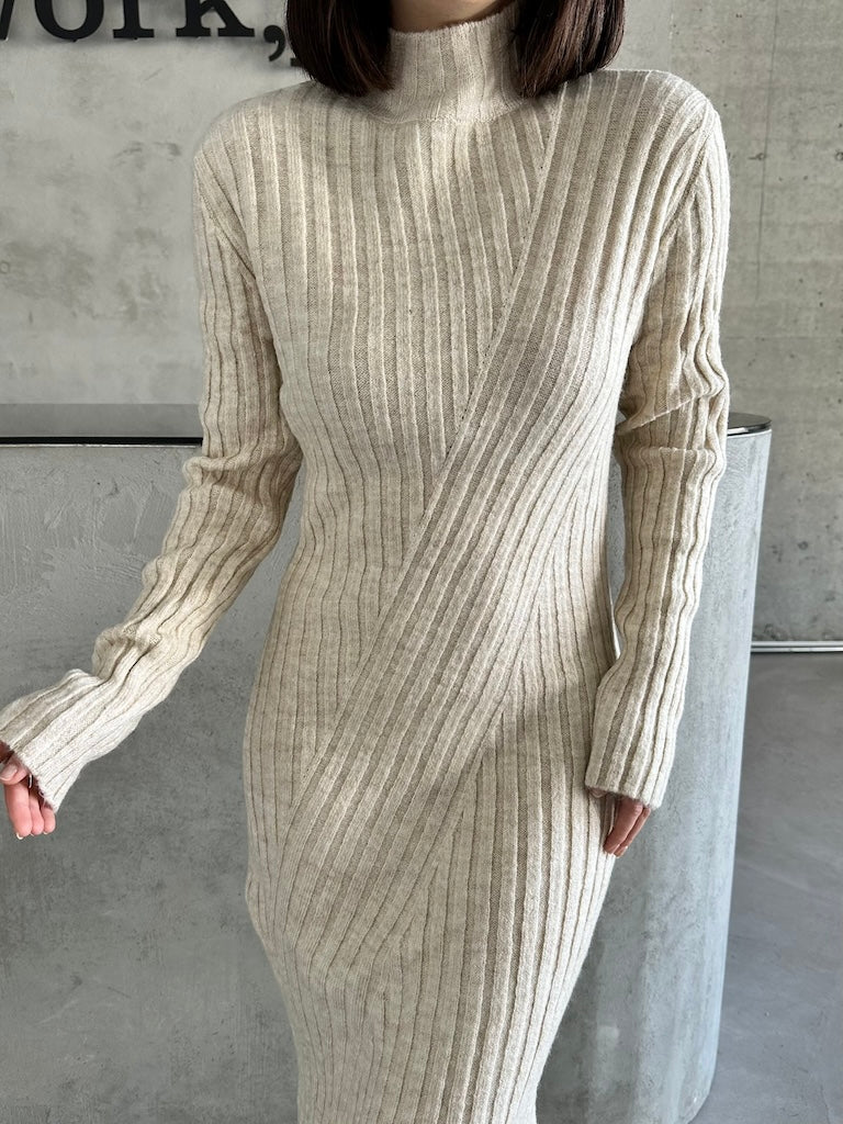 The Rib Knit Maxi Dress - Offwhite